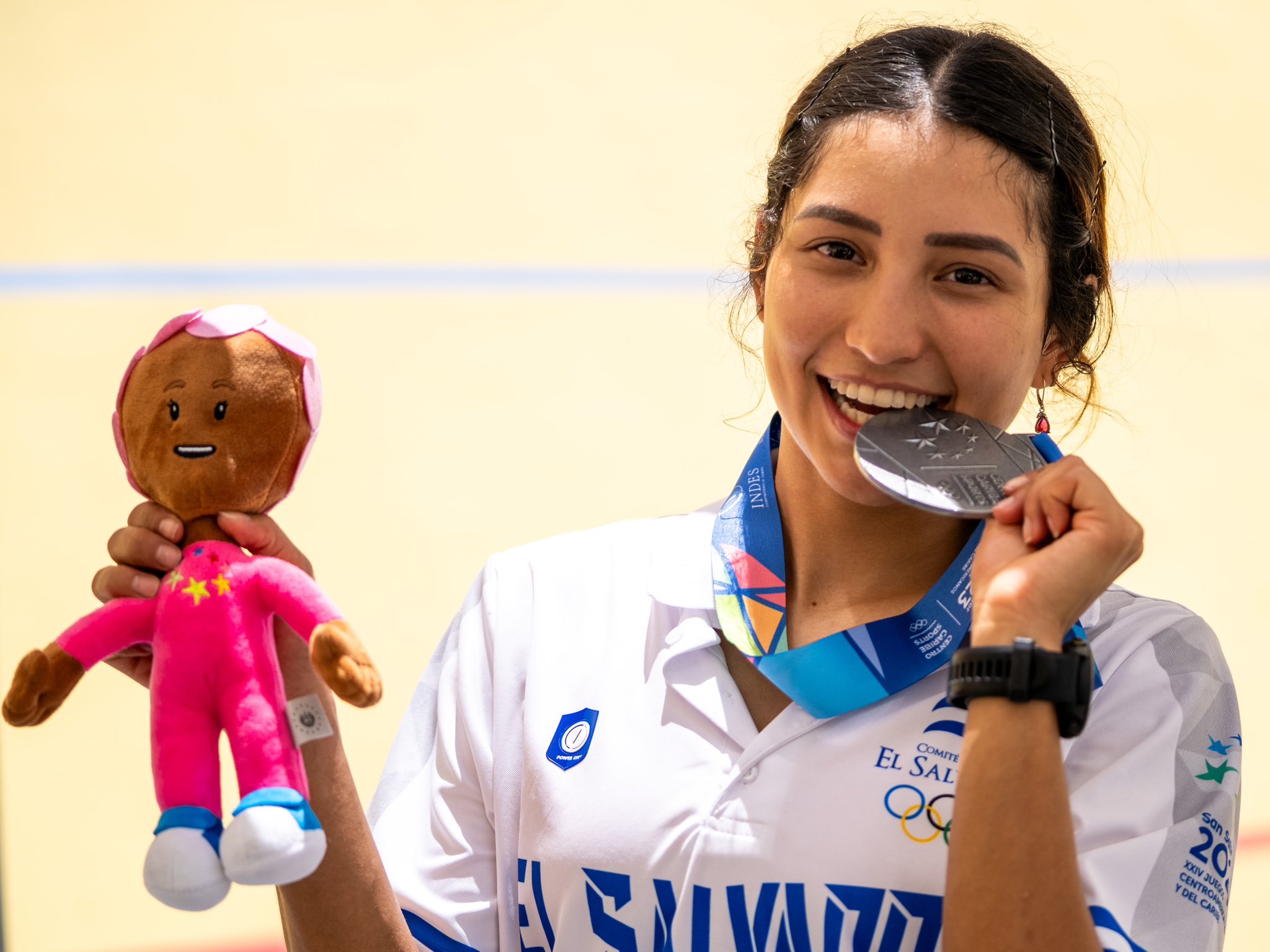 el-salvador-logra-primera-medalla-de-plata-en-los-juegos-centroamericanos-y-del-caribe-2023